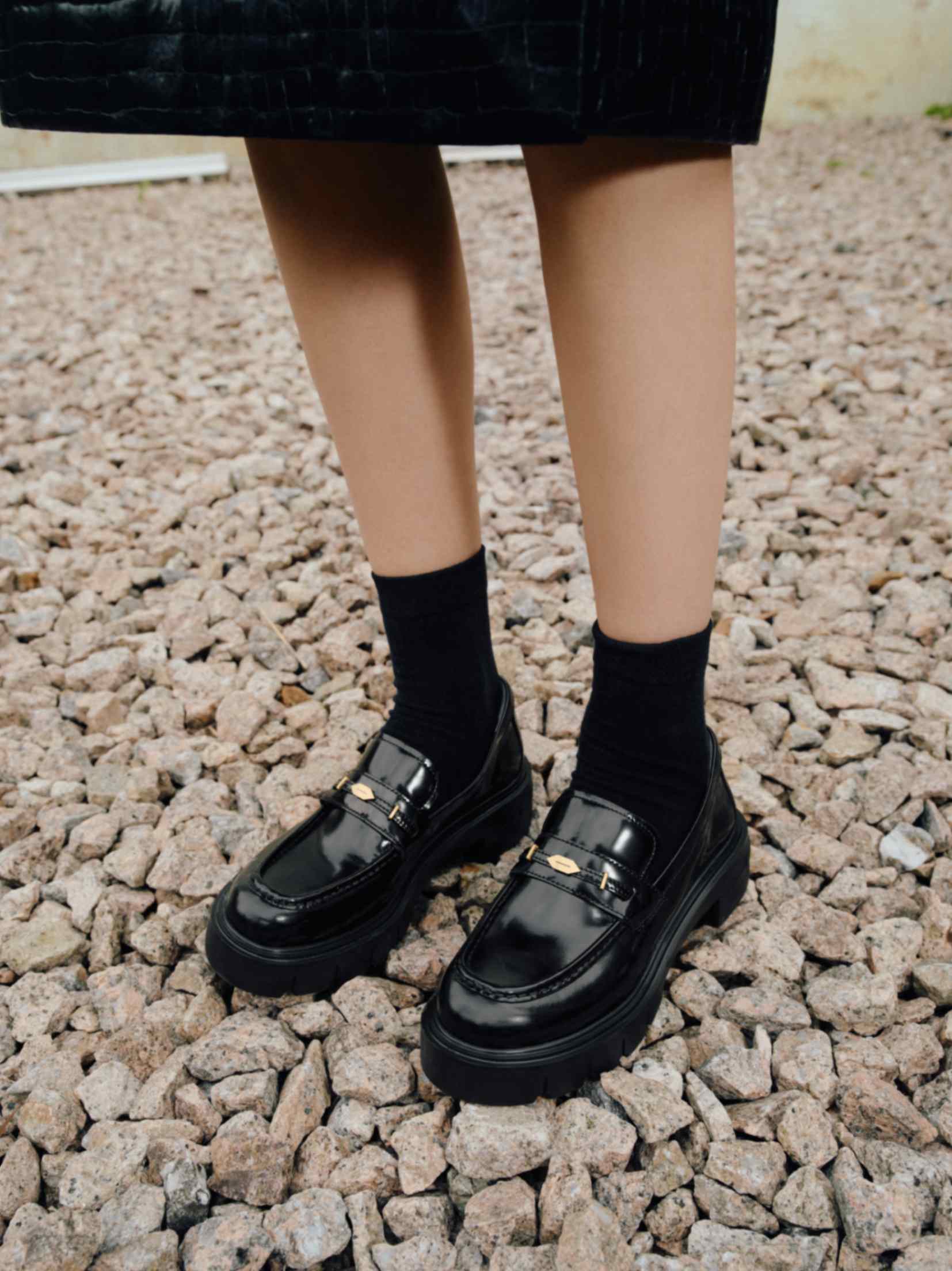 Loafers - Modform Crest - Platform Chunky Slip-On Loafers EGB27 - Image 2