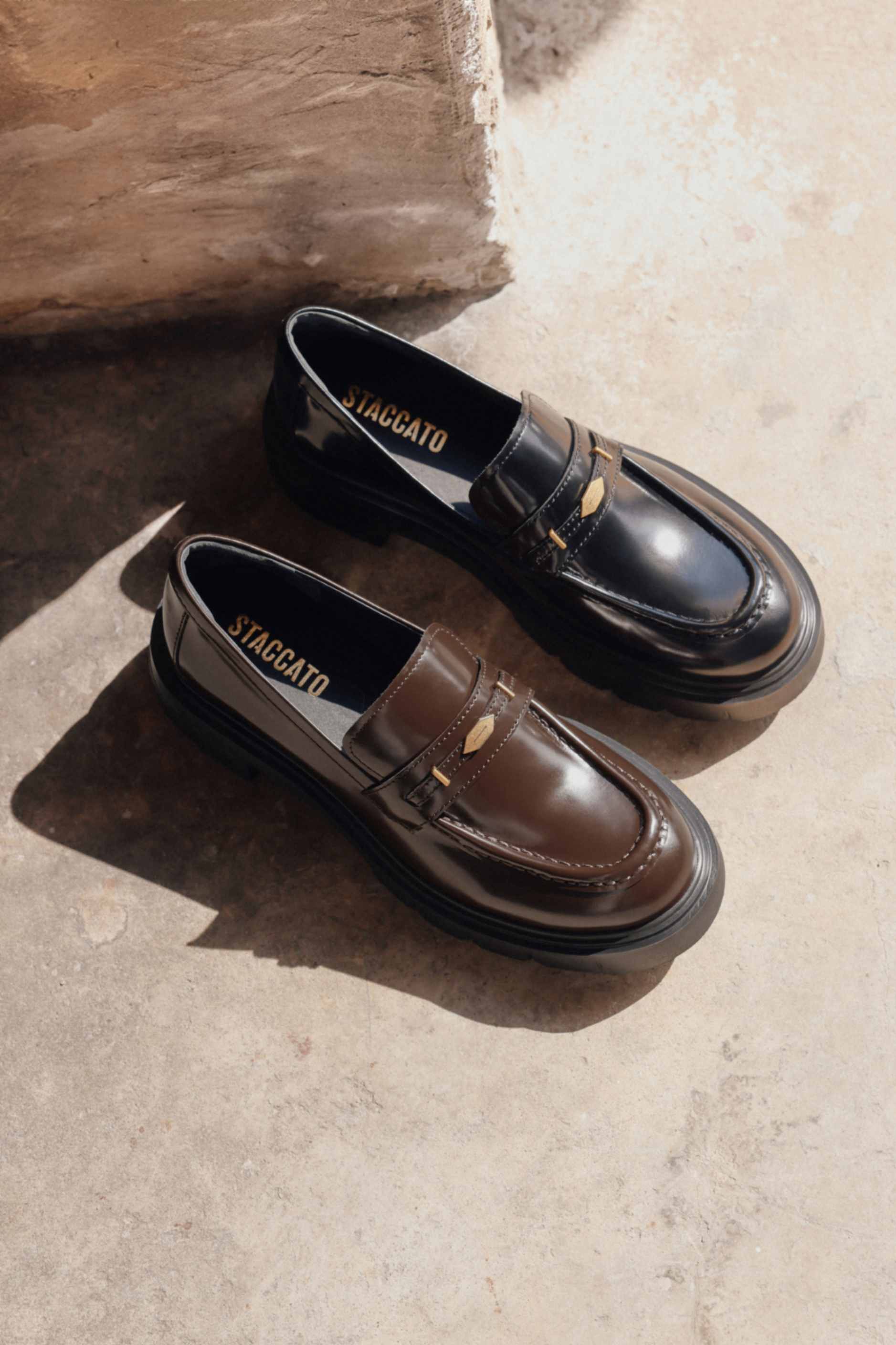 Loafers - Modform Crest - Platform Chunky Slip-On Loafers EGB27 - Image 7
