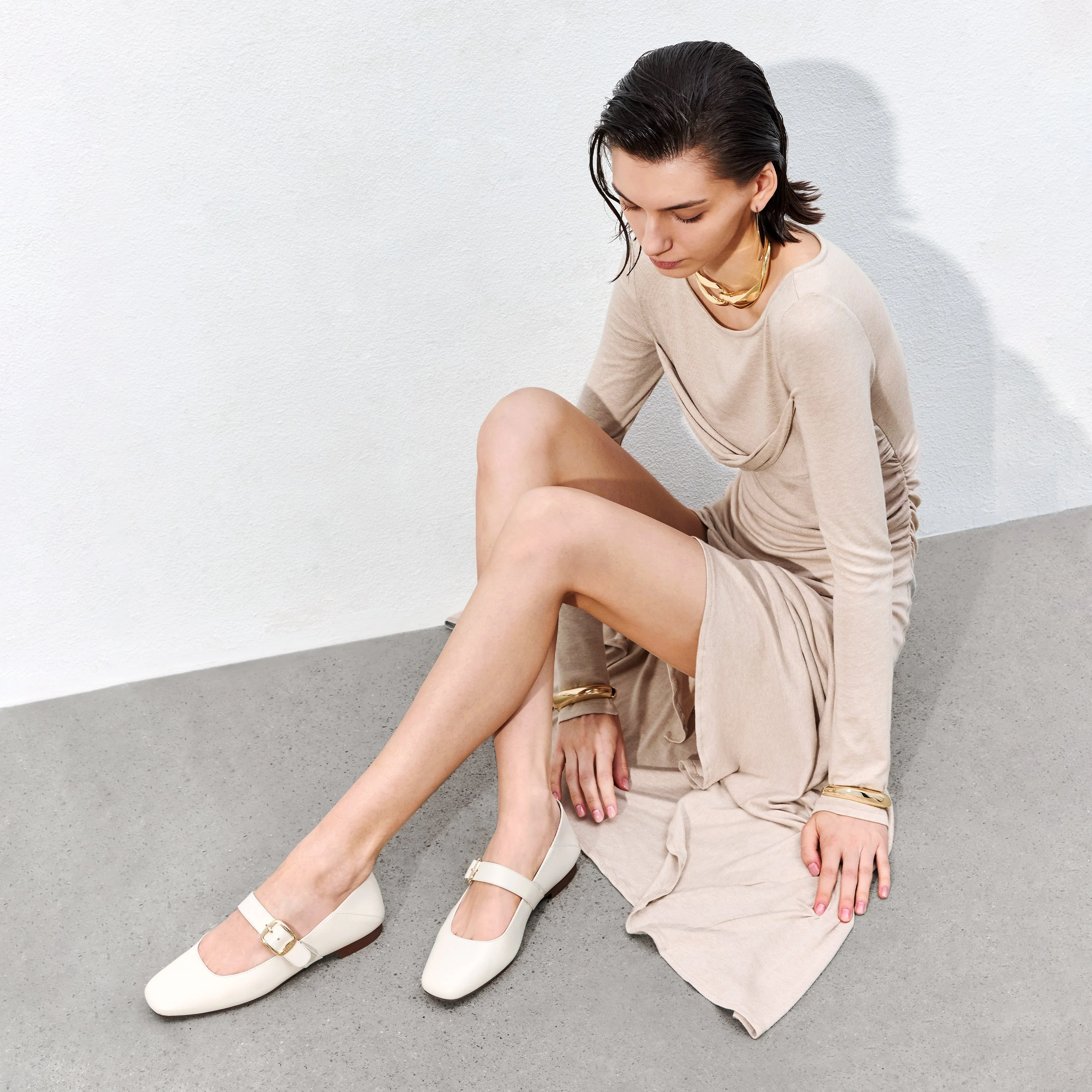 Mary Janes - "French Crème" Round-Toe Ballet Flats EPQ21 - Image 2