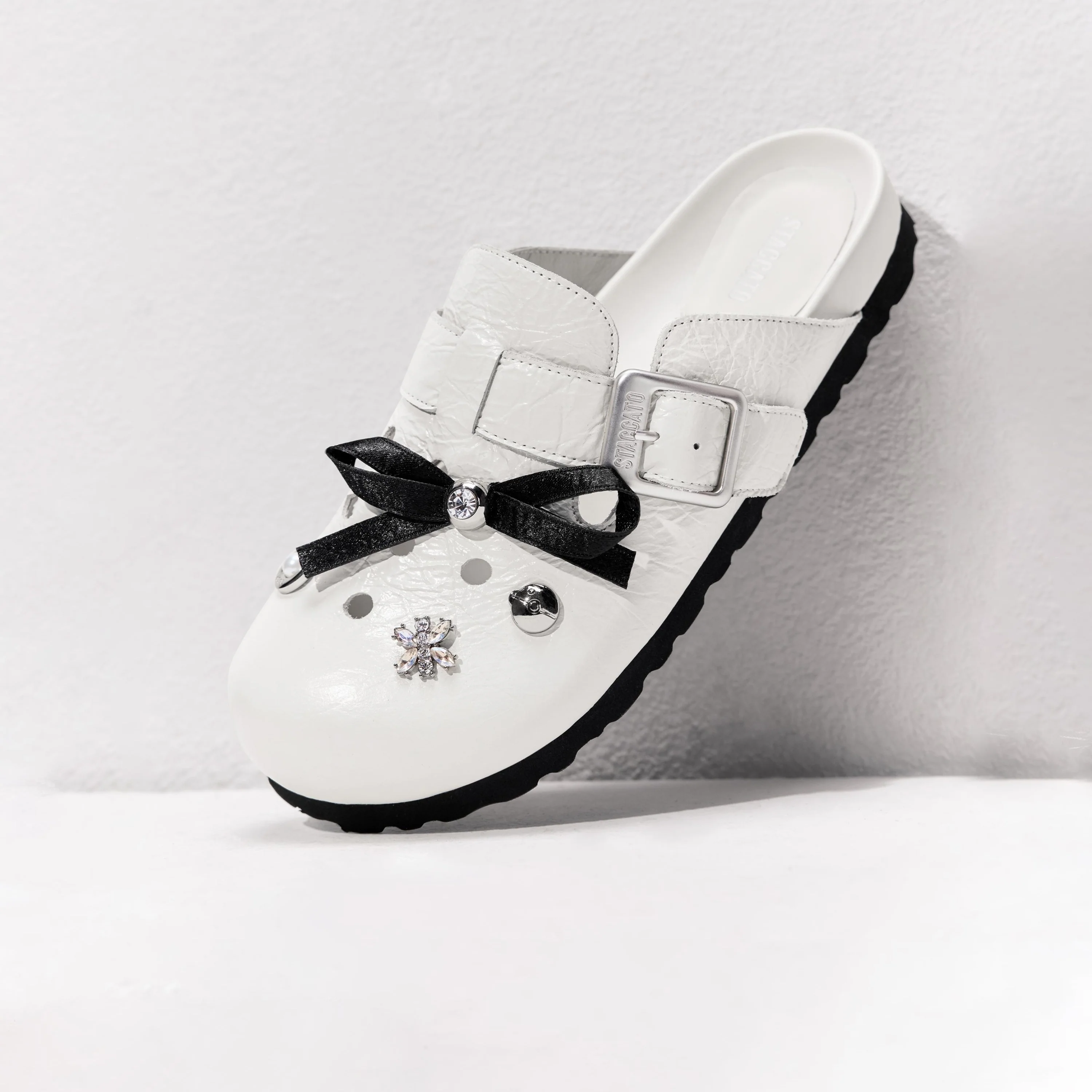 Sandals - Beige Suede Buckle-Embellished Platform Slides S9520 - Image 5