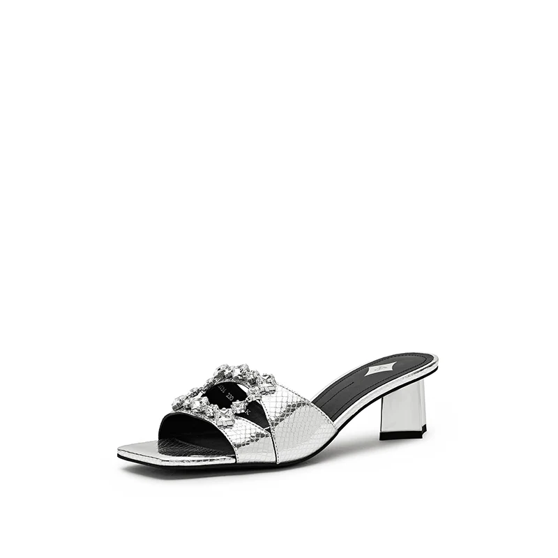 Sandals - Chunky Low Block Heeled Slip-On Sandals EBI36