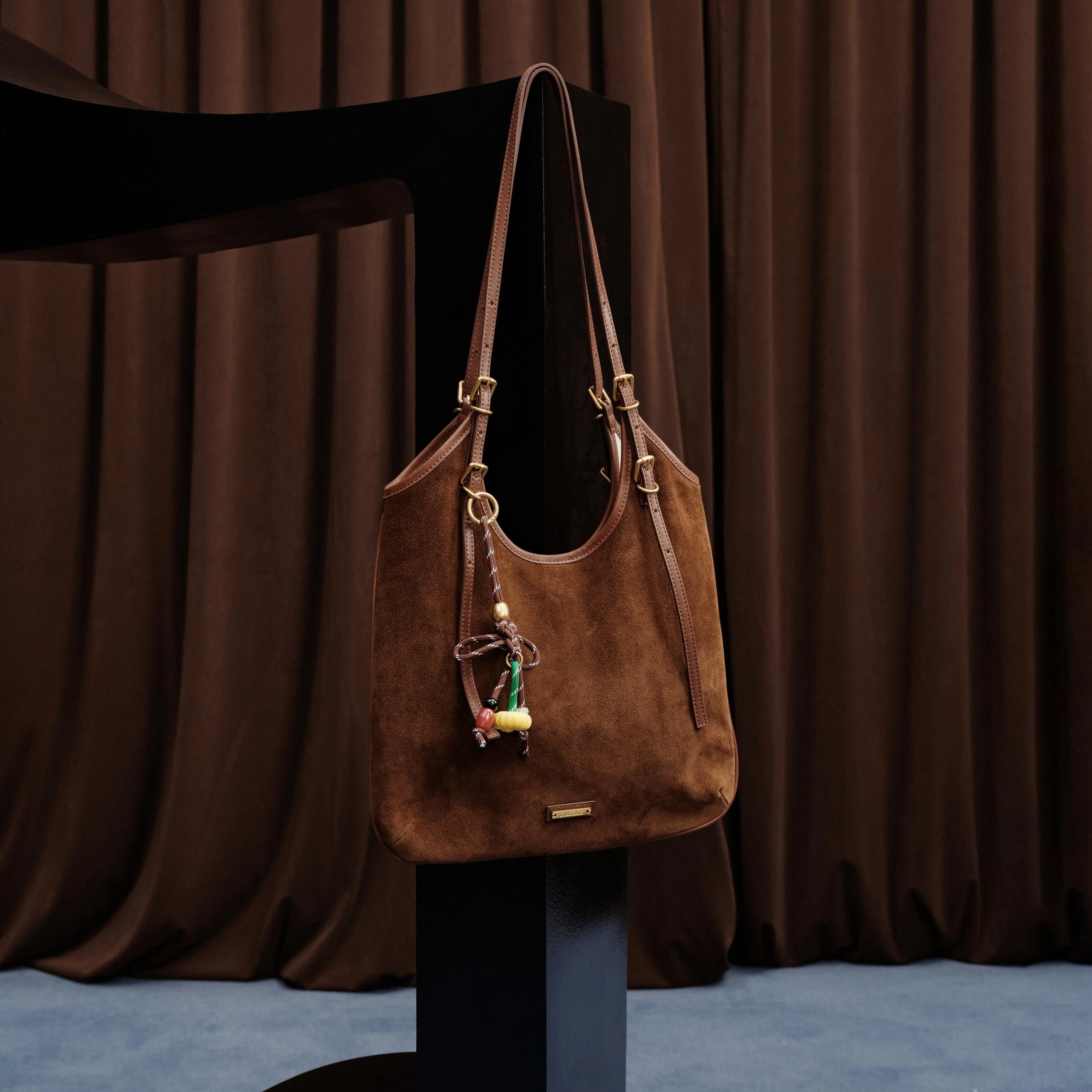 Shoulder Bag -Vintage Brown Suede Hobo Bag X8271 - Image 7