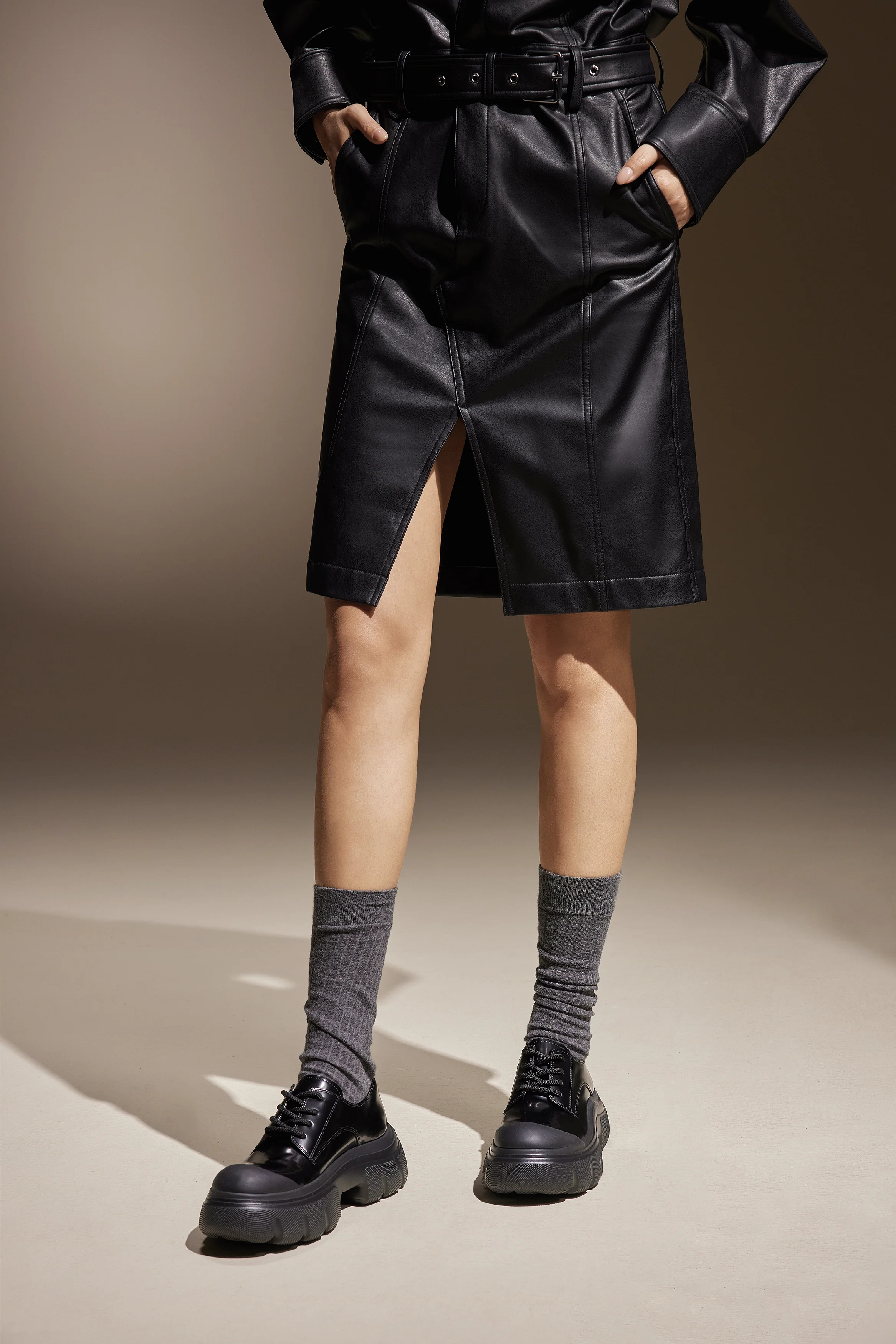 Sneakers - Leather Platform Oxford Style Sneakers ESF15 - Image 2