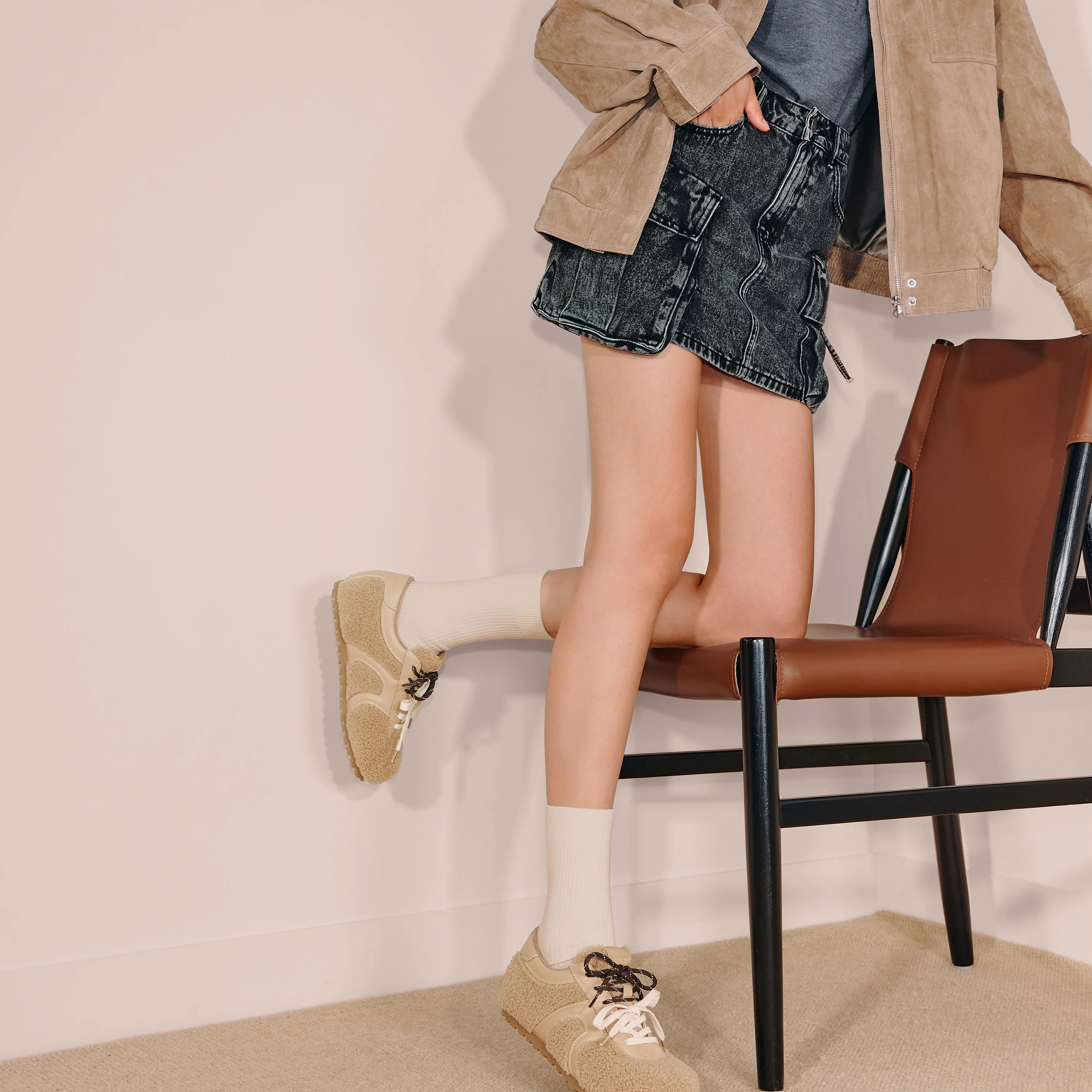 Sneakers - Retro Furry Sports Casual Flats S2901 - Image 2
