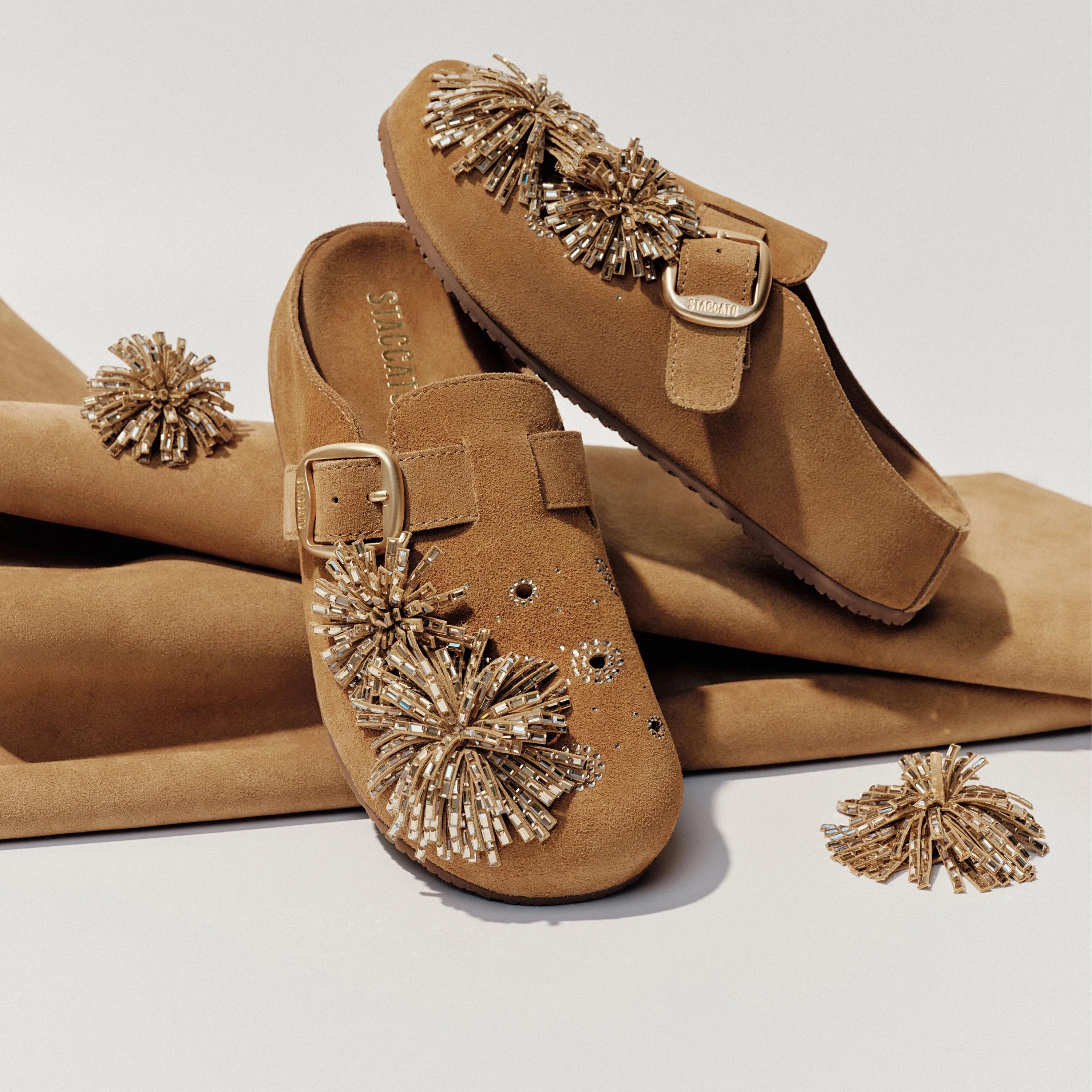 Slide Sandals - Platform Footbed EG117AH6 - Image 8