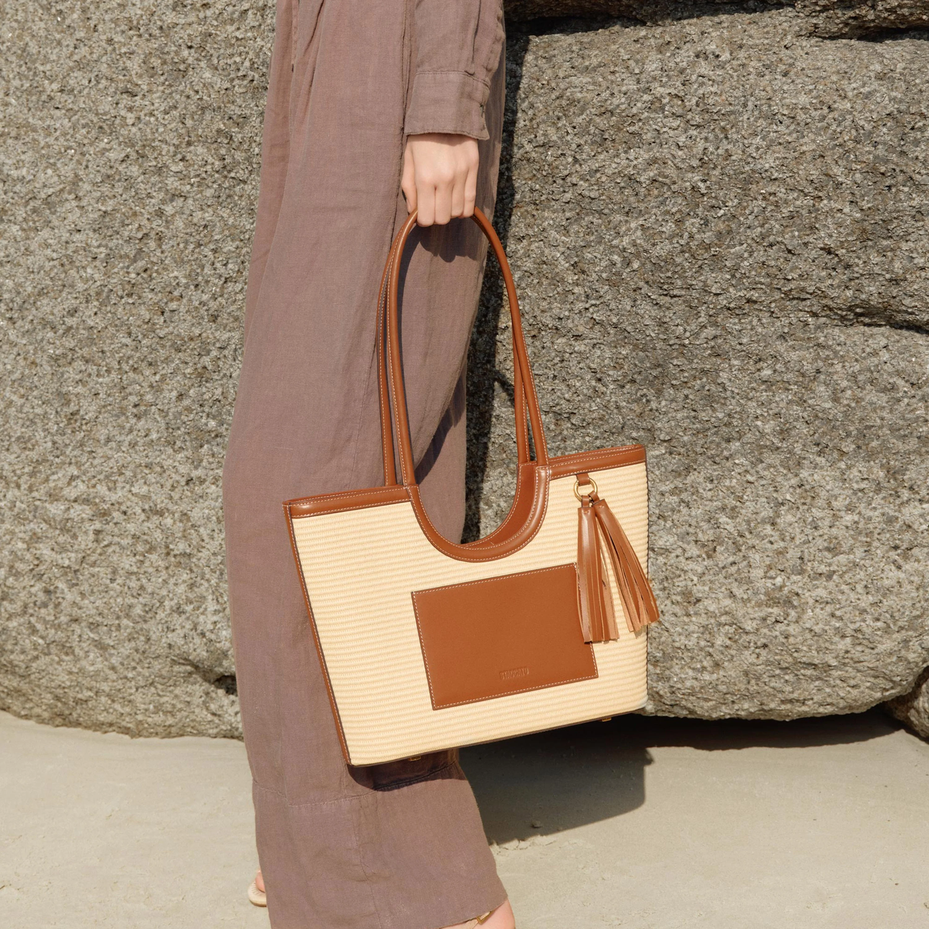 Tote Bag - Natural Woven Straw Multi-Pocket Shopper X8215 - Image 3